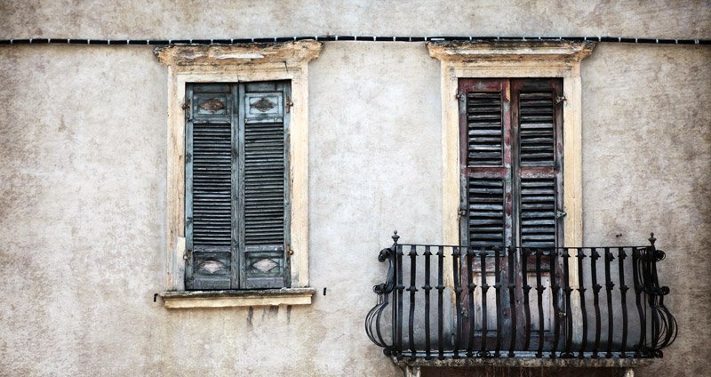 sostituzione degli infissi: quando arriva il momento?